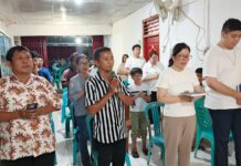 Wujud Pelayanan Kemenag Ternate: Penyuluh Agama Buddha Pimpin Doa Peringatan 7 Hari Wafatnya Umat Buddha