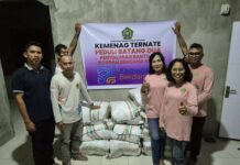 Ringankan Beban Korban Gempa, Kemenag Ternate Salurkan Bantuan ke Pulau Batang Dua