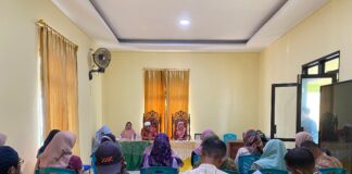 Perkuat Integritas ASN, Kassubag TU Laksanakan Monev dan Sosialisasi Antikorupsi di KUA Se-Kota Ternate