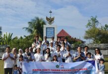 Vesakha Sananda, Umat Buddha Ternate Ziarah dan Tabur Bunga di TMP Banau