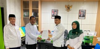 Penguatan Layanan Digital KUA, Kemenag Kota Ternate Terima Bantuan 6 Unit Laptop